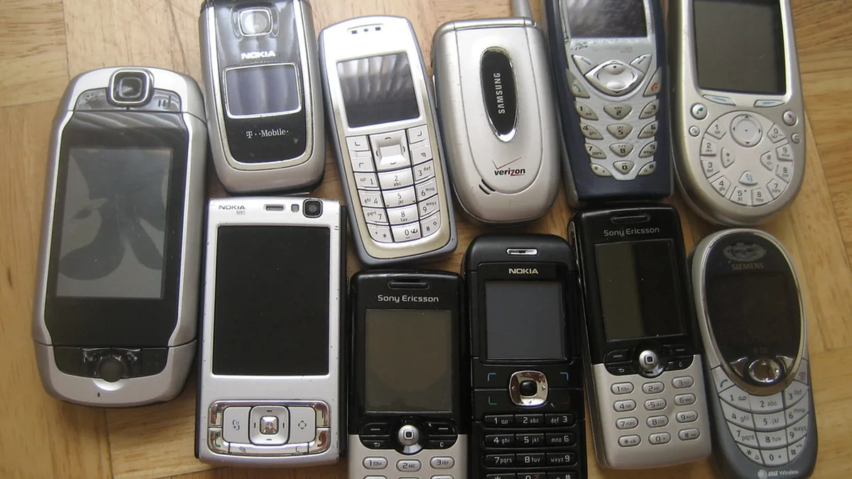 Enterprises apply zero‑trust principles to mobile fleets