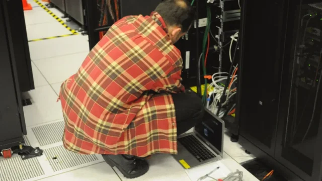 SonicWall Patches CVSS 10.0 Pre‑Auth SSRF in SMA1000 Appliances, Urges Segmentation and IOC Hunts